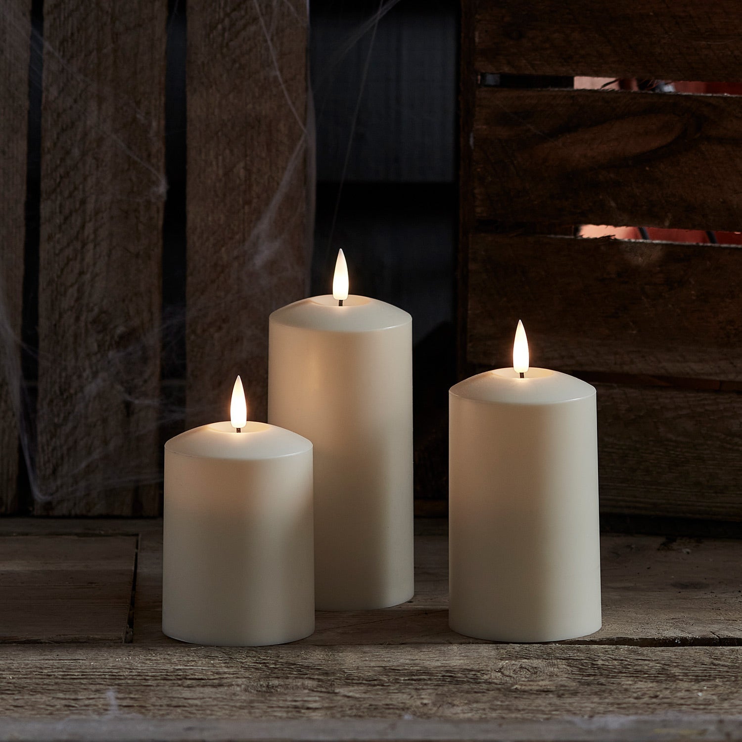 LED Outdoor Candle Set – Warm Flicker Light for Cozy Nights
