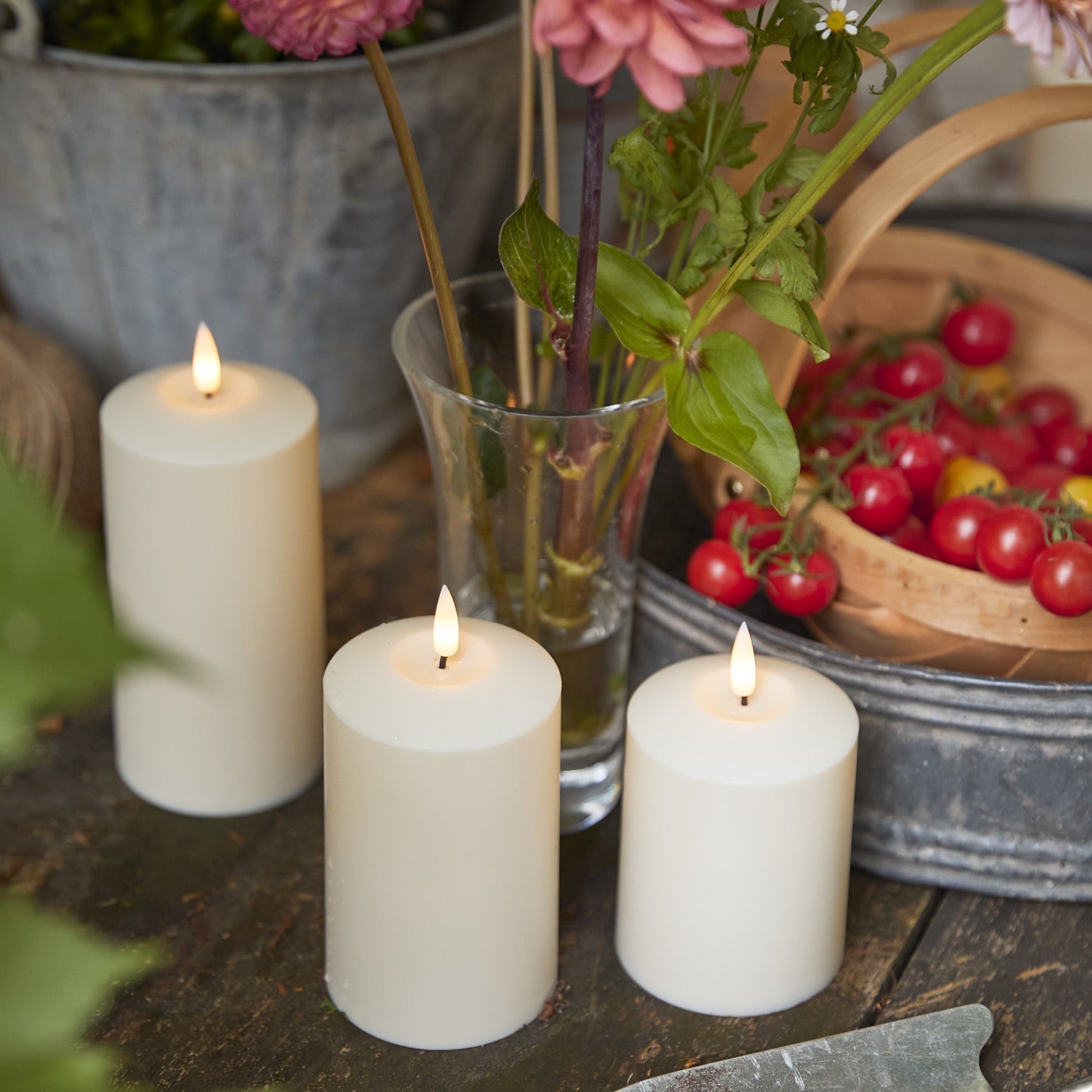 LED Outdoor Candle Set – Warm Flicker Light for Cozy Nights