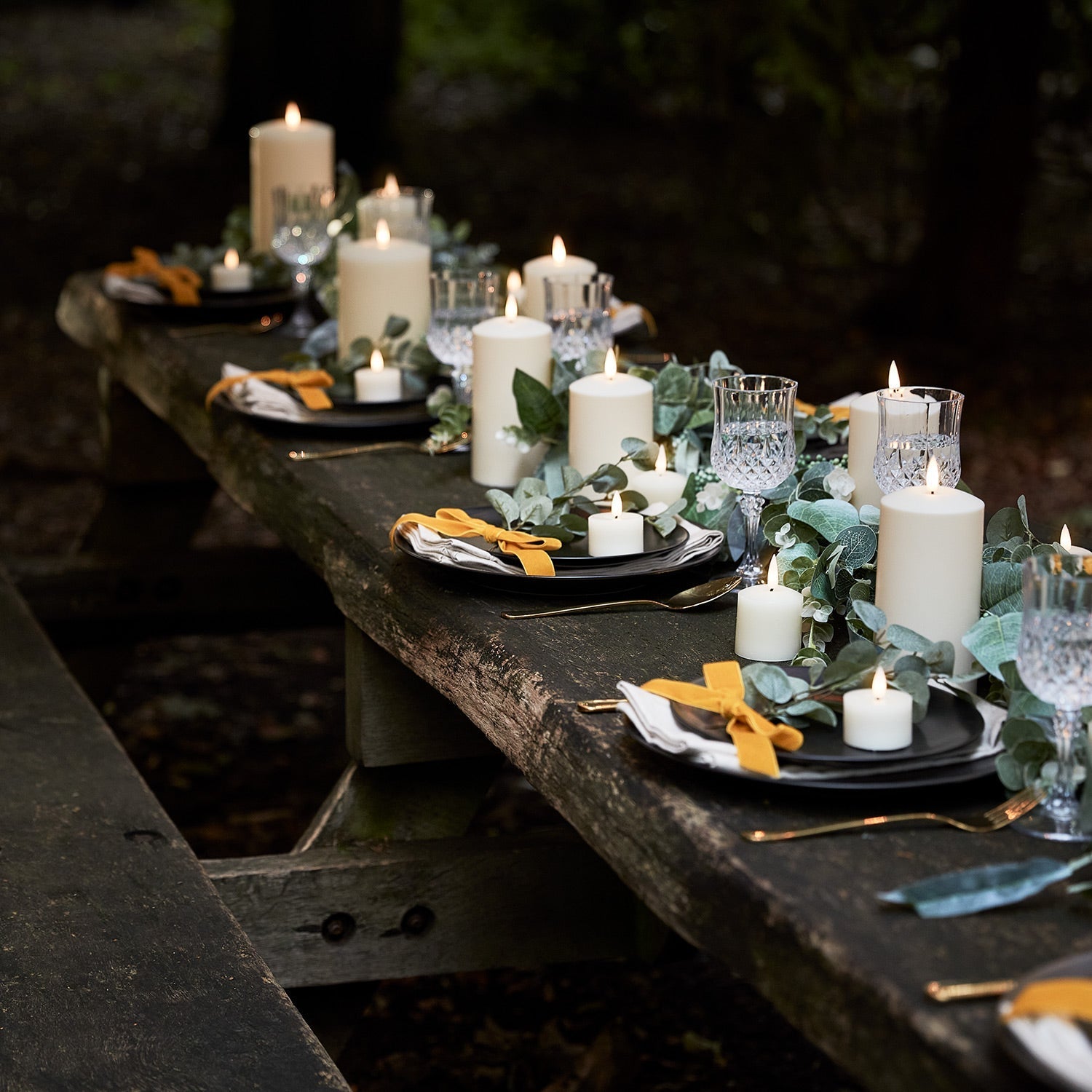 LED Outdoor Candle Set – Warm Flicker Light for Cozy Nights
