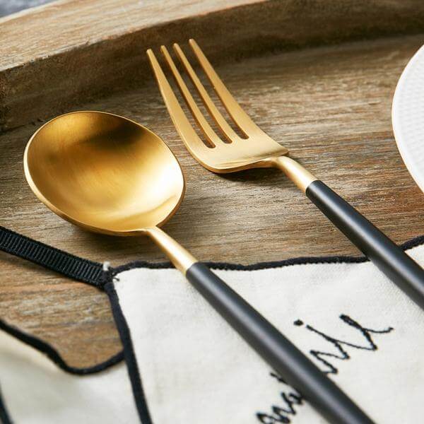 Matte Black and Gold Stainless Steel Cutlery Set – Modern 24-Piece Design
